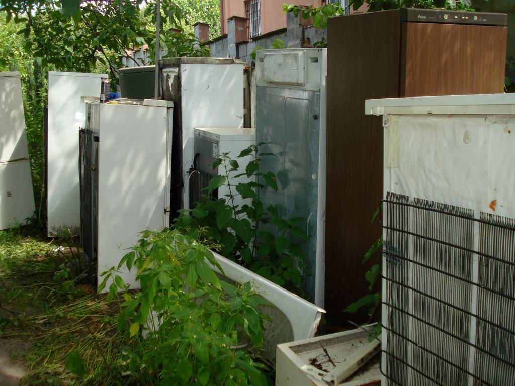 Сдать старый холодильник за деньги - утилизация и переработка отходов производства
