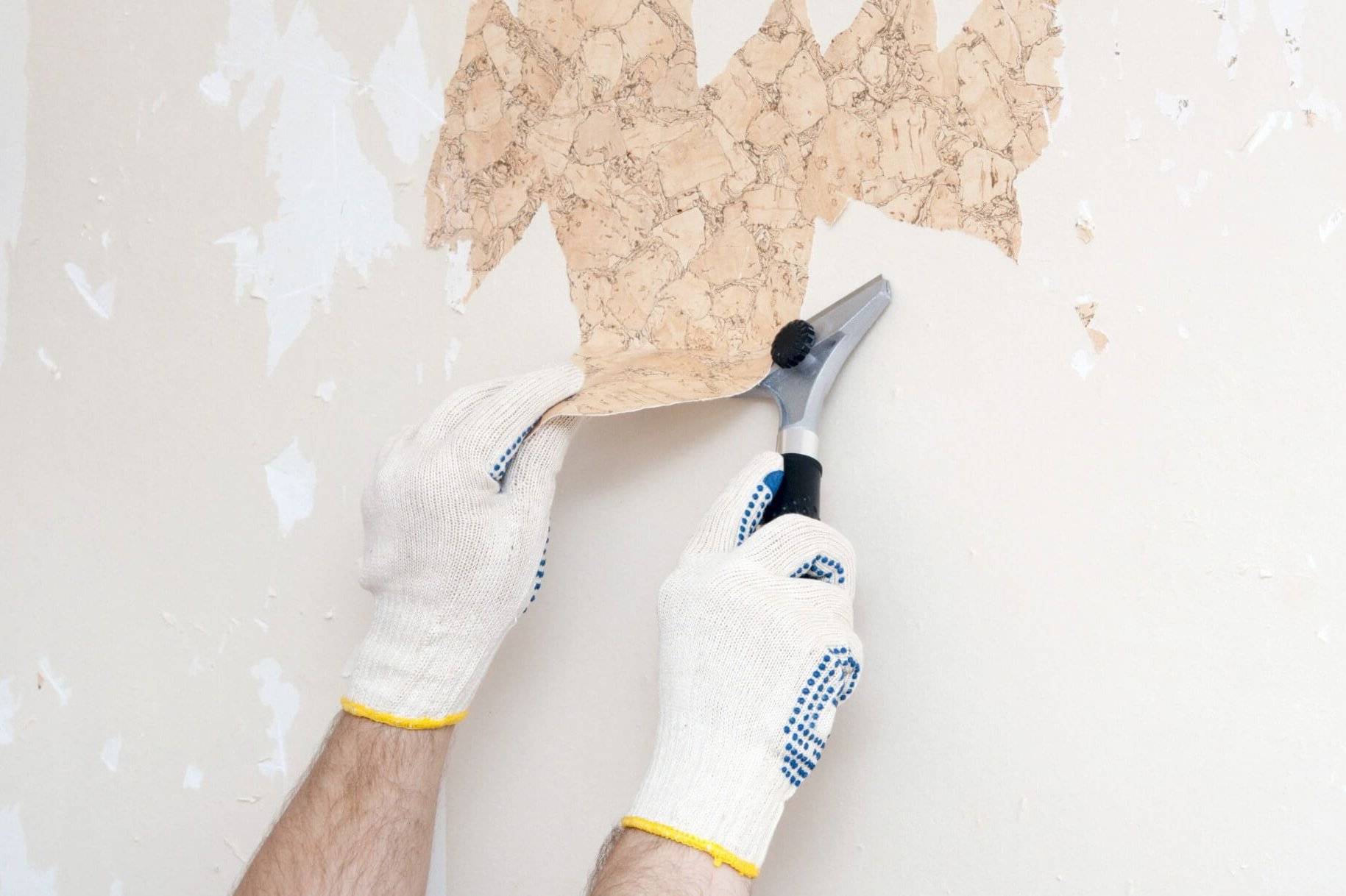 Как покрасить стену в белый цвет: как нанести состав того же оттенка, каким образом провести процедуру, также в случае кирпичной поверхности и выбор материалов