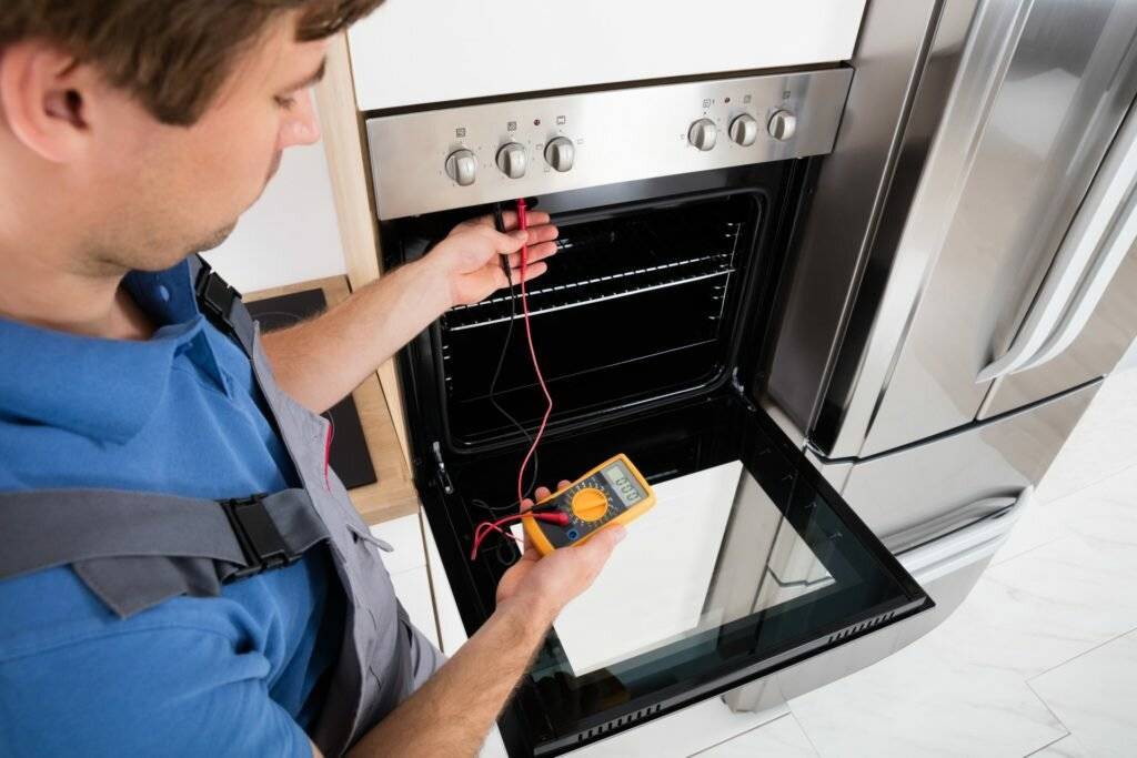 Основные причины затухания газовой духовки во время работы: что делать и как устранить проблему