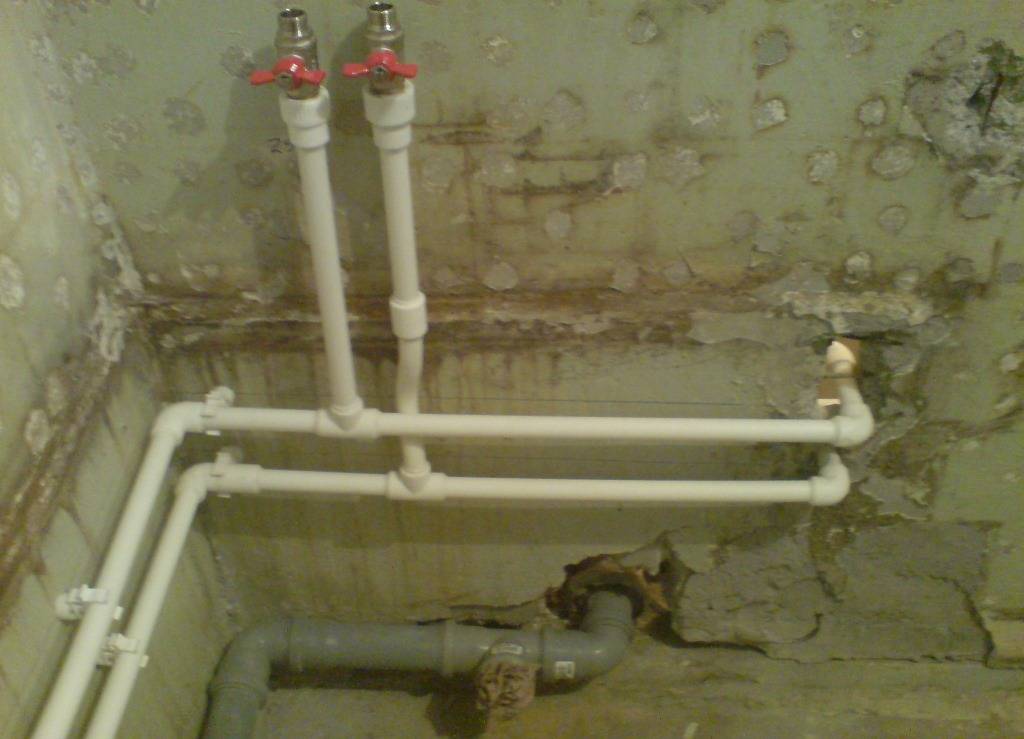 Монтаж водопровода своими руками: типы разводки, особенности соединения труб пп