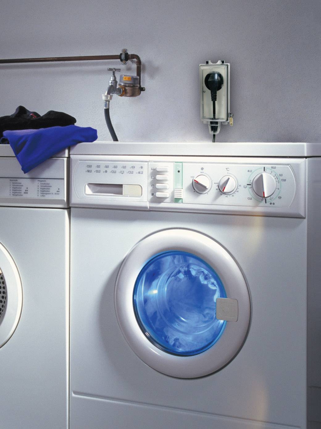 Где установить разетку для стиральной машины в ванной комнате — высота и расположение (видео, фото)