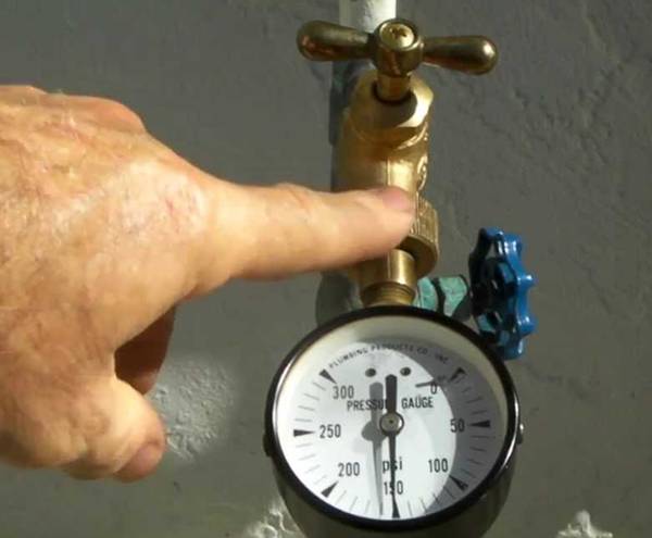 Величина давления воды в системах холодного и горячего водоснабжения: нормативы