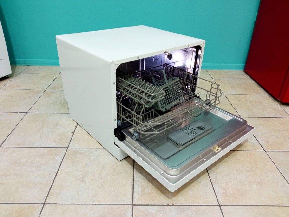 Настольная посудомоечная машина — незаменимый помощник