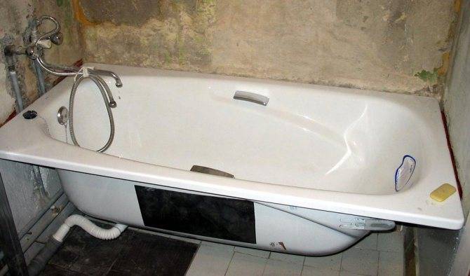 Восстановление эмали чугунной ванны - реставрация и ремонт