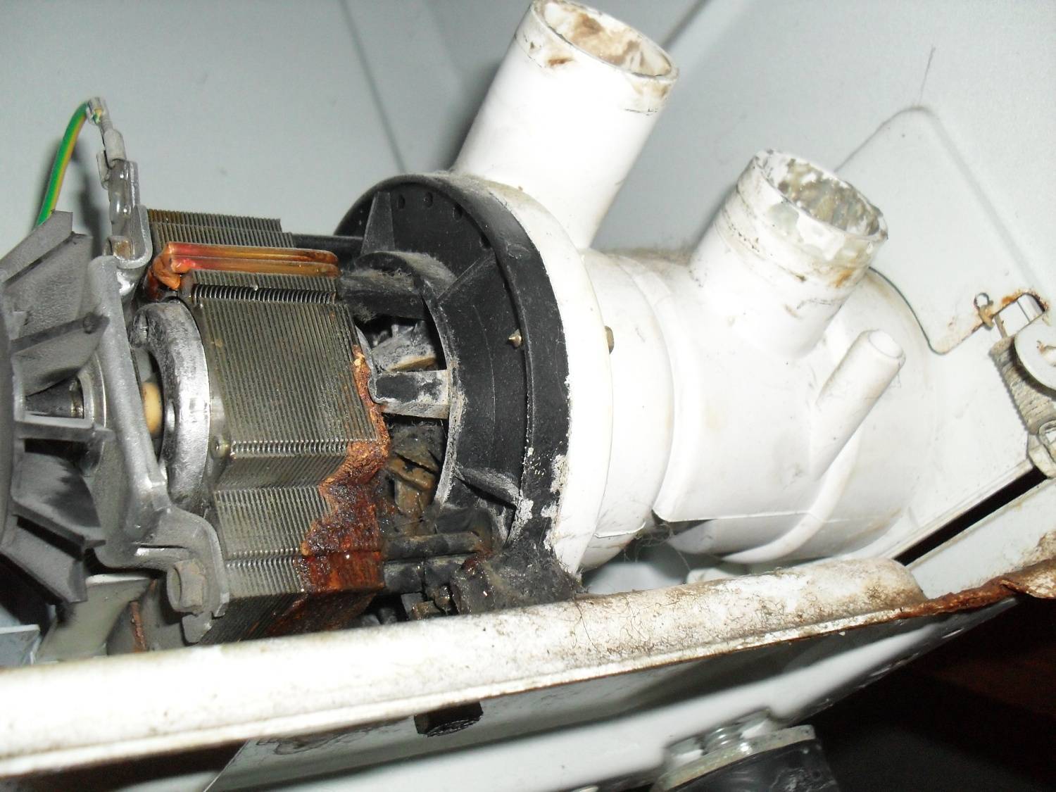 Узнаем как проверить двигатель стиральной машины на исправность?