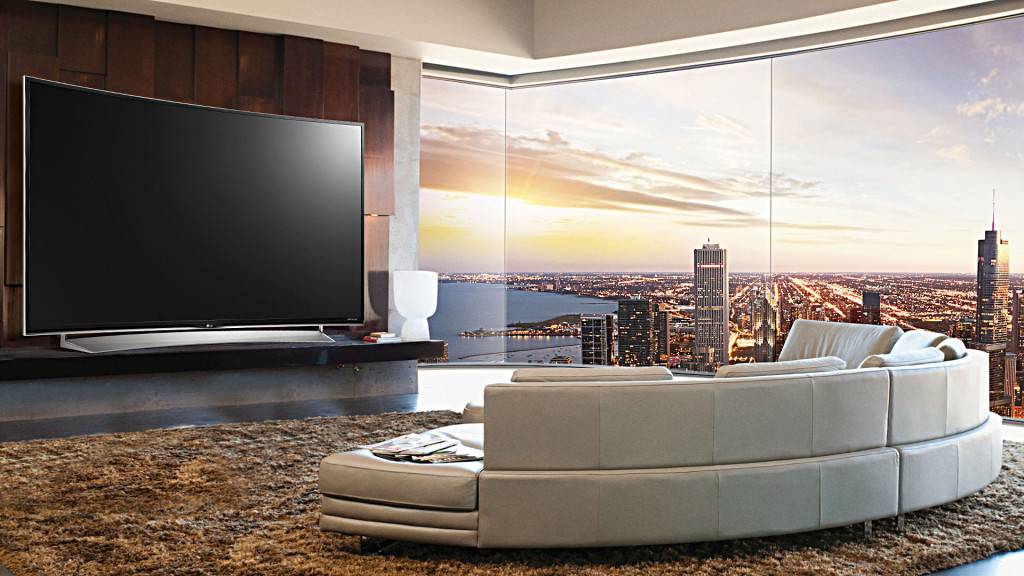 Самый большой, тонкий и дорогой телевизор в мире