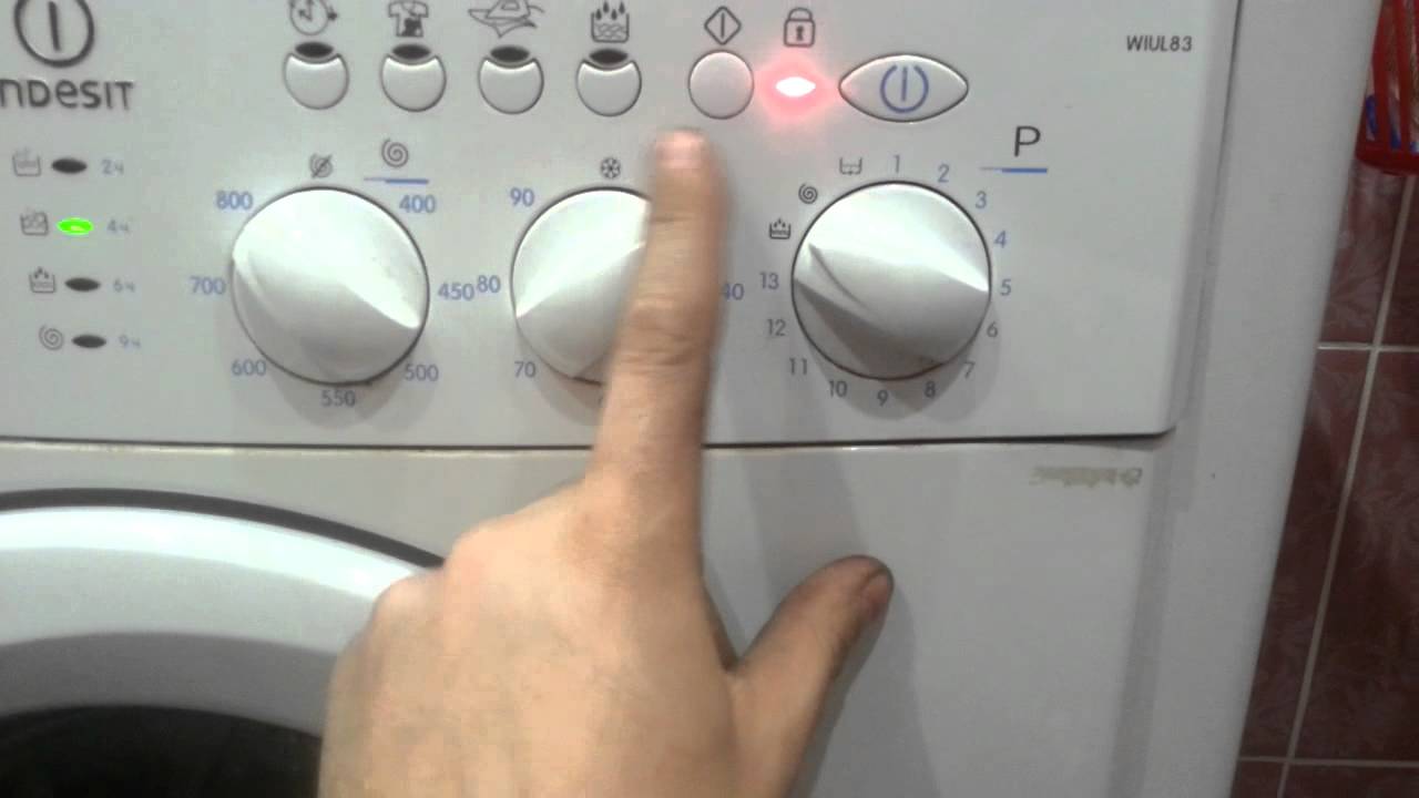 Причины остановки стиральной машины во время стирки и их решение