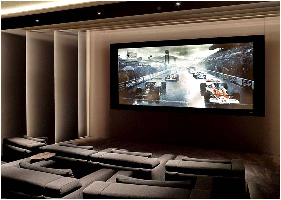 Несколько советов как выбрать проектор для домашнего кинотеатра