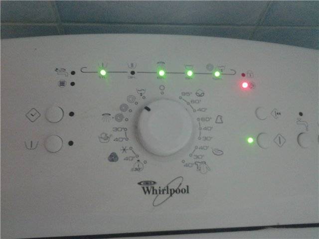 Стиральная машина whirlpool не отжимает. почему ? причины и их устранения
