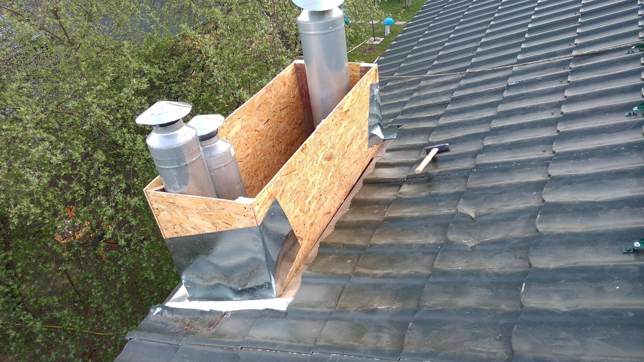Как вывести вентиляцию на крышу дома