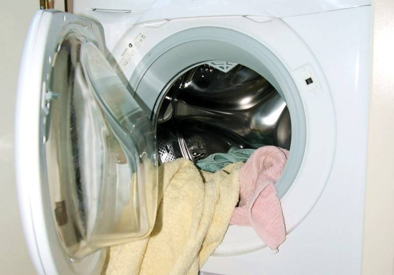 Основные причины плохого отжима белья в стиральной машине