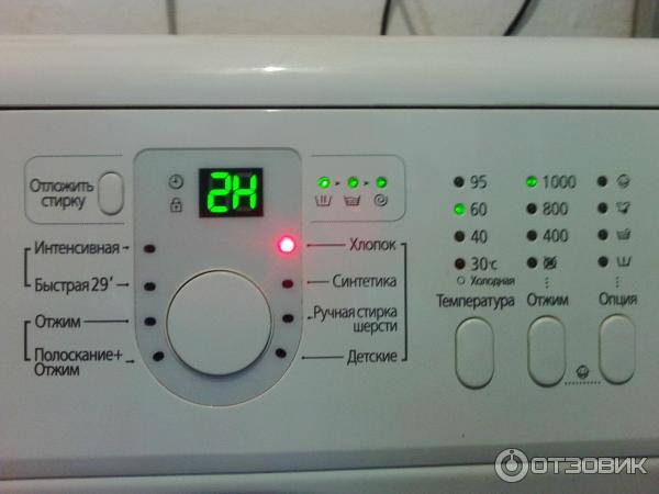Почему стиральная машина останавливается во время стирки?